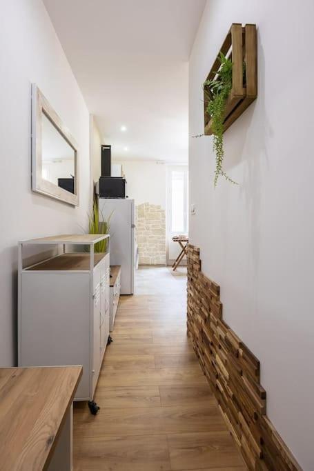 Apartament Exotic Stones Hyper Centre Fontaine Moussue Salon-de-Provence Zewnętrze zdjęcie